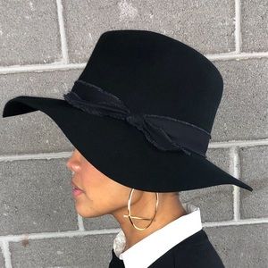 Navy Raw-Edge Ivy Floppy Hat